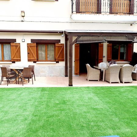 Apartamento Con Jardin Marbles Эскарай Экстерьер фото